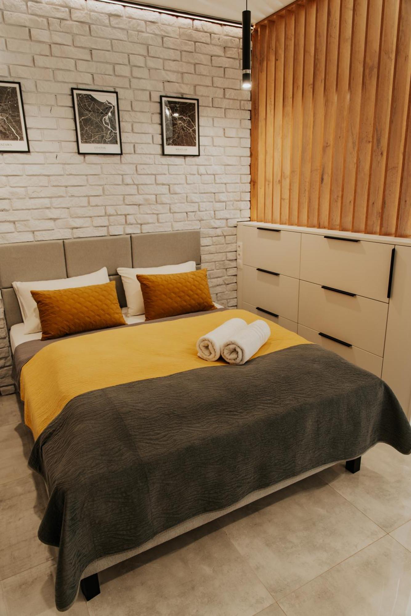 Apartamenty Czestochowa Eu 'Garaz Gratis' Exterior photo
